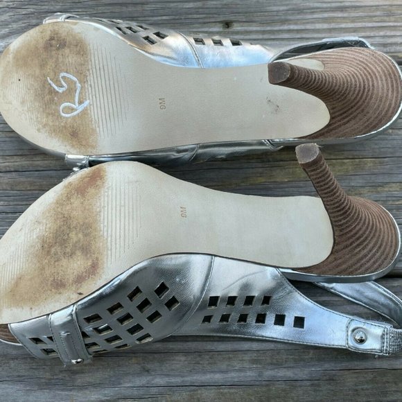 Guess Women Heel Shoes Silver Tone Leather Upper Open Toe Shoes Size 9M - Picture 11 of 12